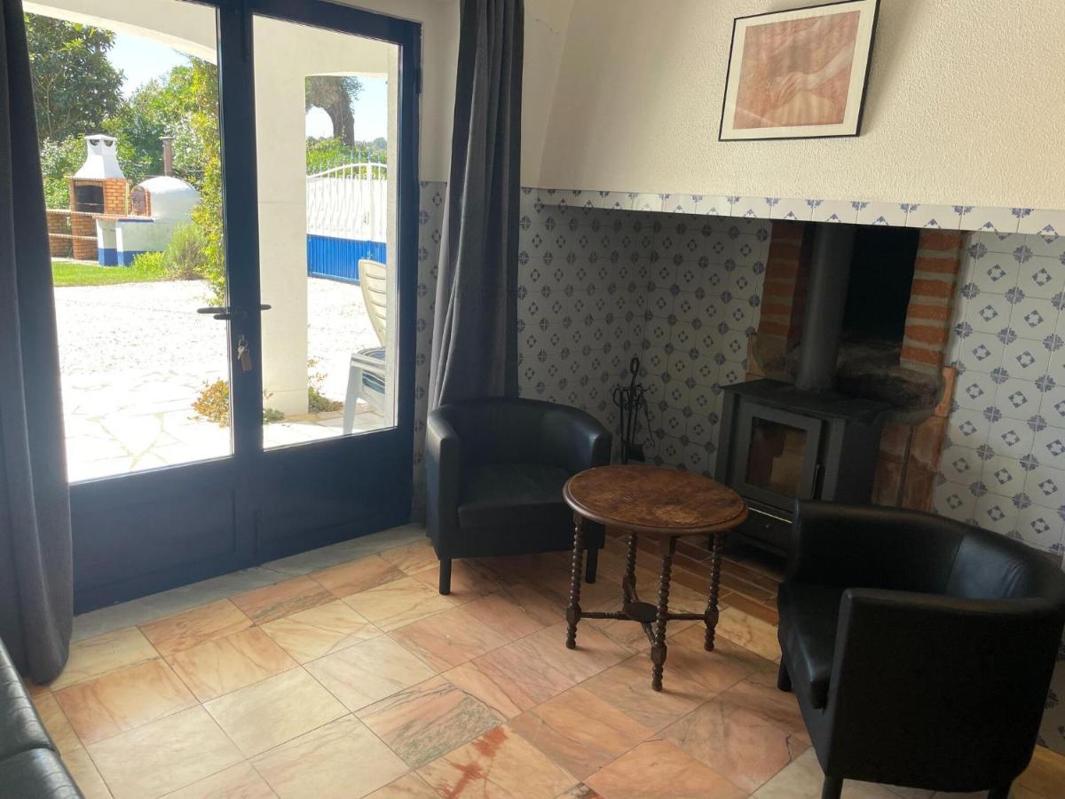 Inviting Holiday Home In Montemor O Novo With Pool Экстерьер фото